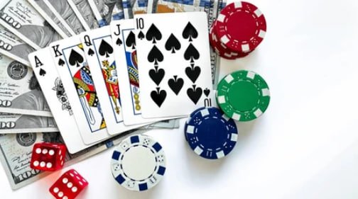 Antarmuka Live Casino dewaslot999 menampilkan meja baccarat dengan dealer profesional